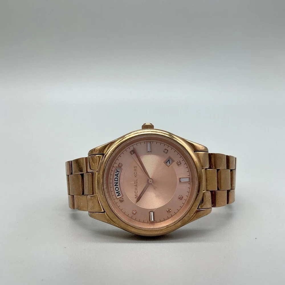Michael Kors see photos